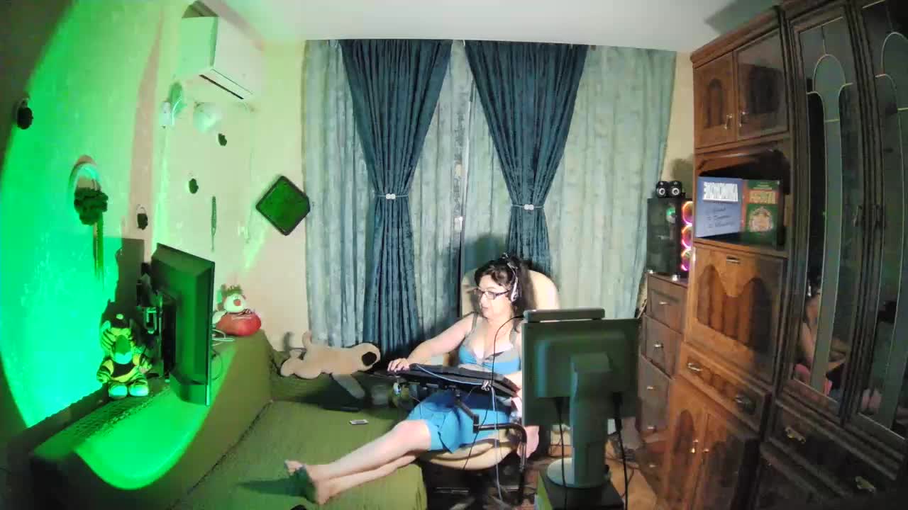 Infodar Adult Chat August 31, 2025