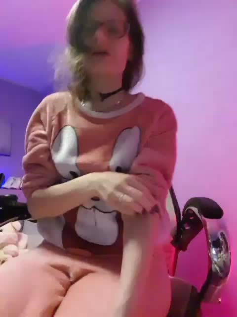 analiMilana Adult Chat August 31, 2025