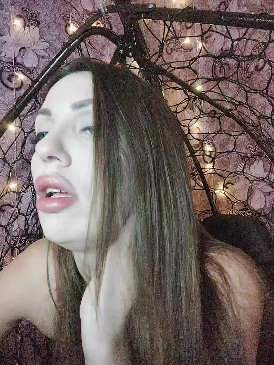 SexyKitty75-1 Adult Chat August 31, 2025