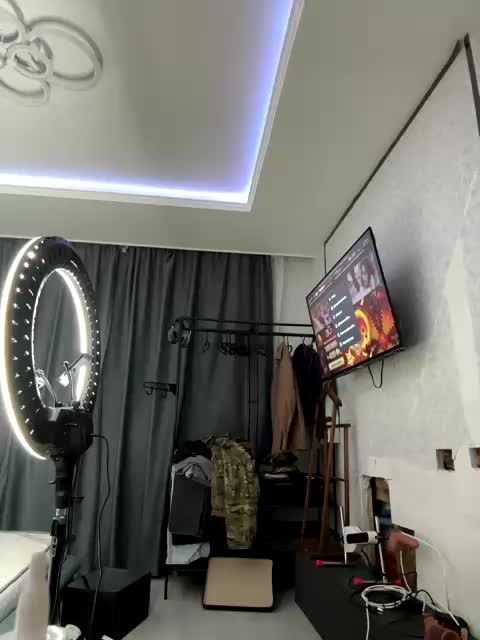 Alinagilberd03 Adult Chat August 31, 2025