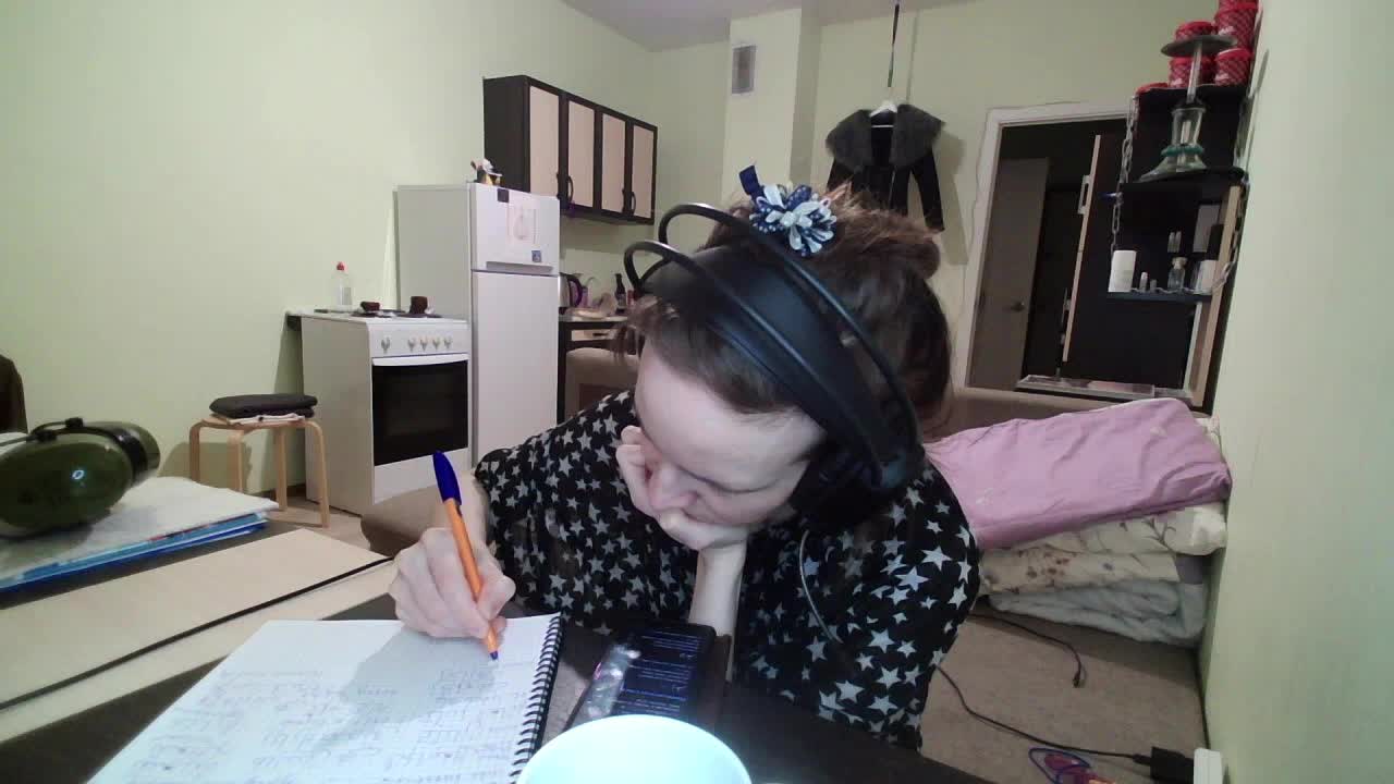 Magretta_Dering Adult Chat August 31, 2025