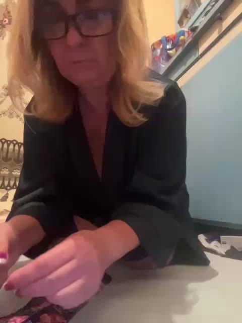 Alina1965 Adult Chat August 31, 2025