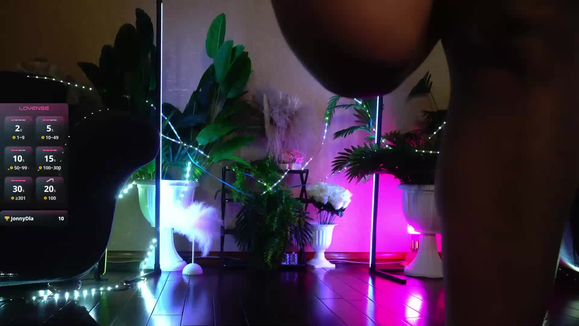 AnitaShiyan Adult Chat August 31, 2025