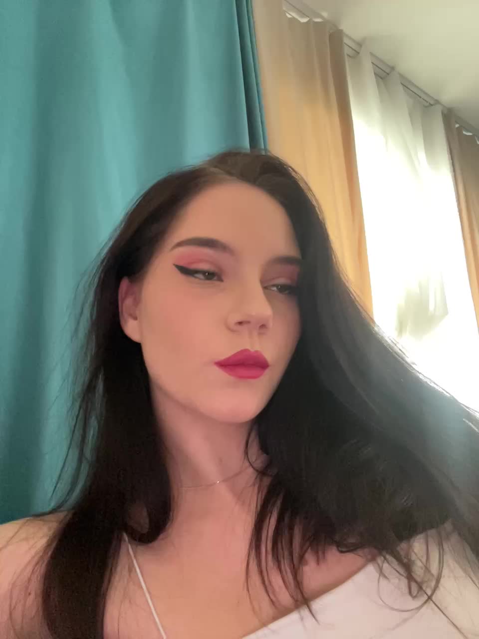 -Violetta- Adult Chat August 31, 2025