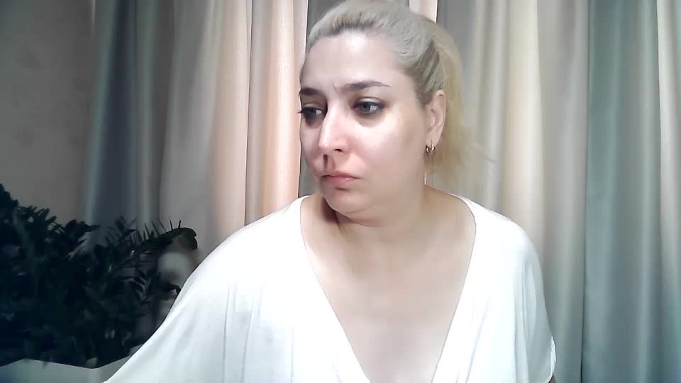 KickaIricka Adult Chat August 31, 2025