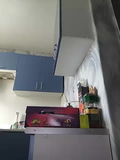 Alena61 Adult Chat August 31, 2025