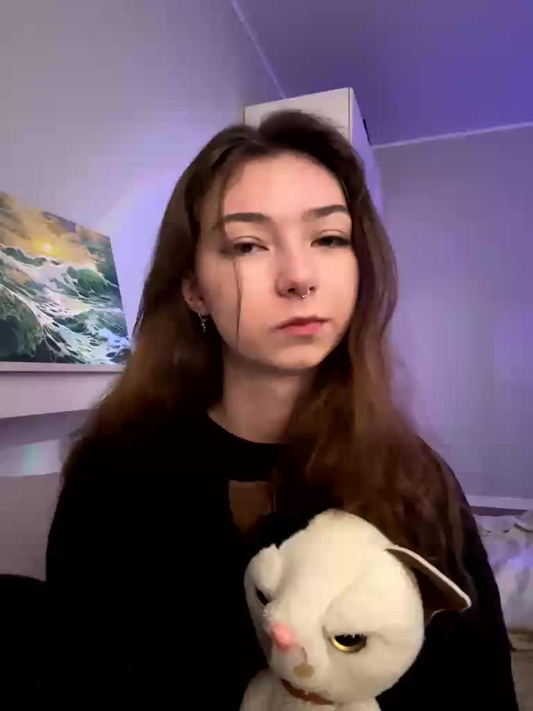 ShyAlya Adult Chat August 31, 2025