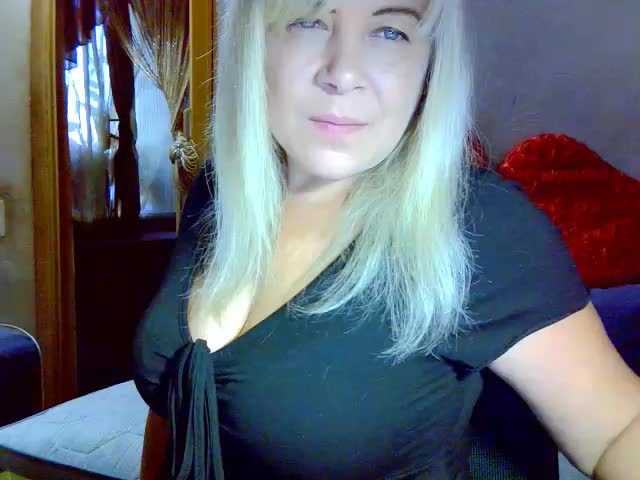 Savan35na Adult Chat August 31, 2025