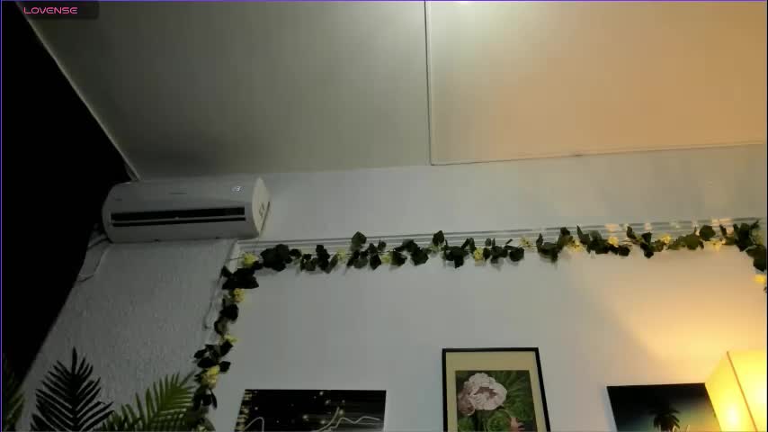 dolce_betty Adult Chat August 31, 2025