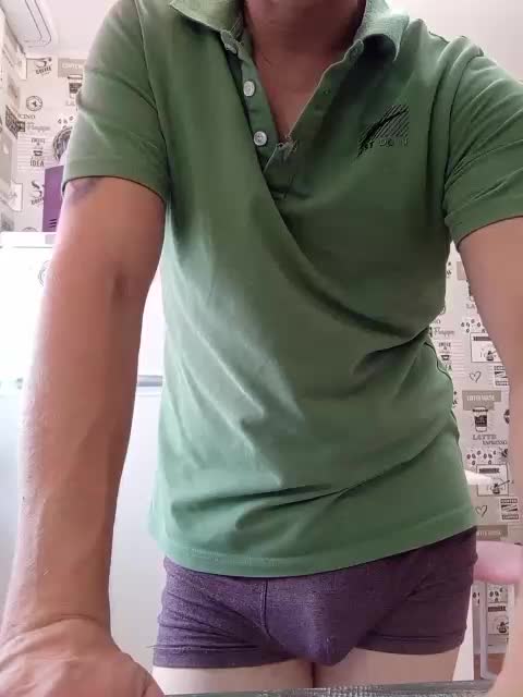 Niki233221 Adult Chat August 31, 2025