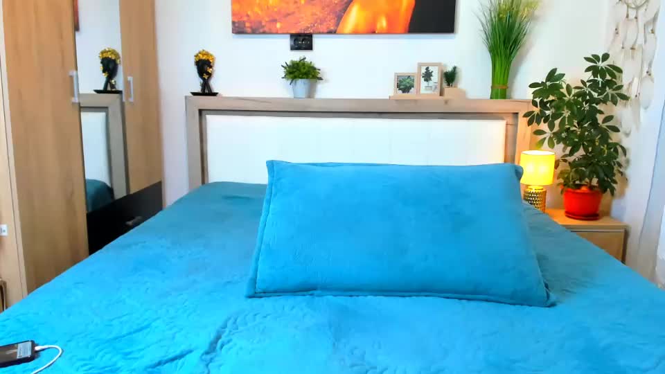 sweetangell69_ Adult Chat August 31, 2025