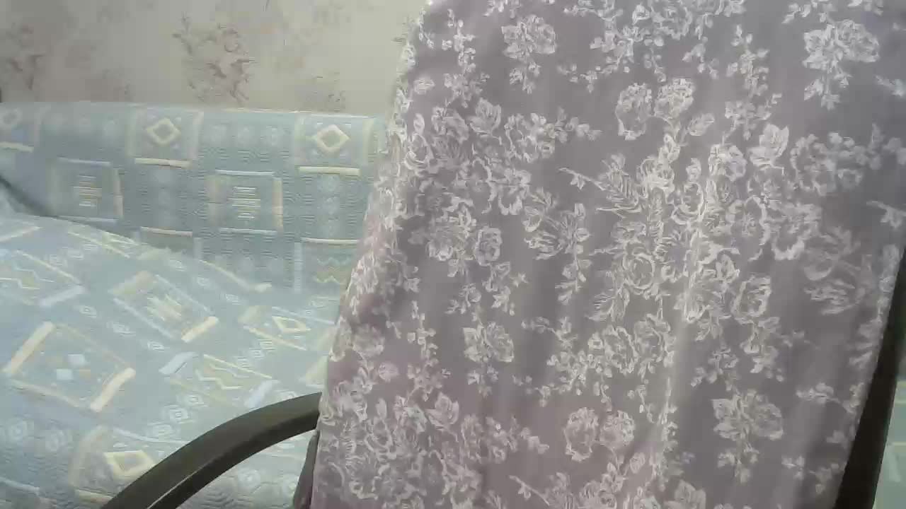 Red-Rose-777 Adult Chat August 31, 2025