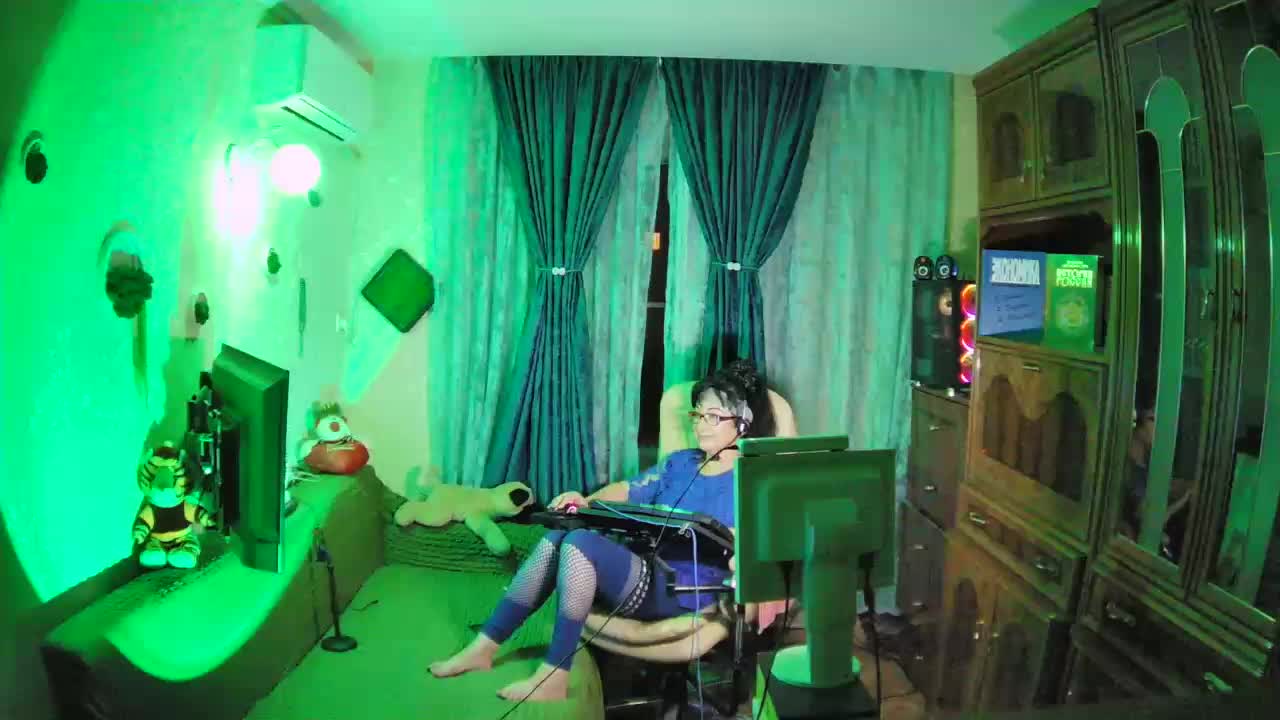 Infodar Adult Chat September 1, 2025