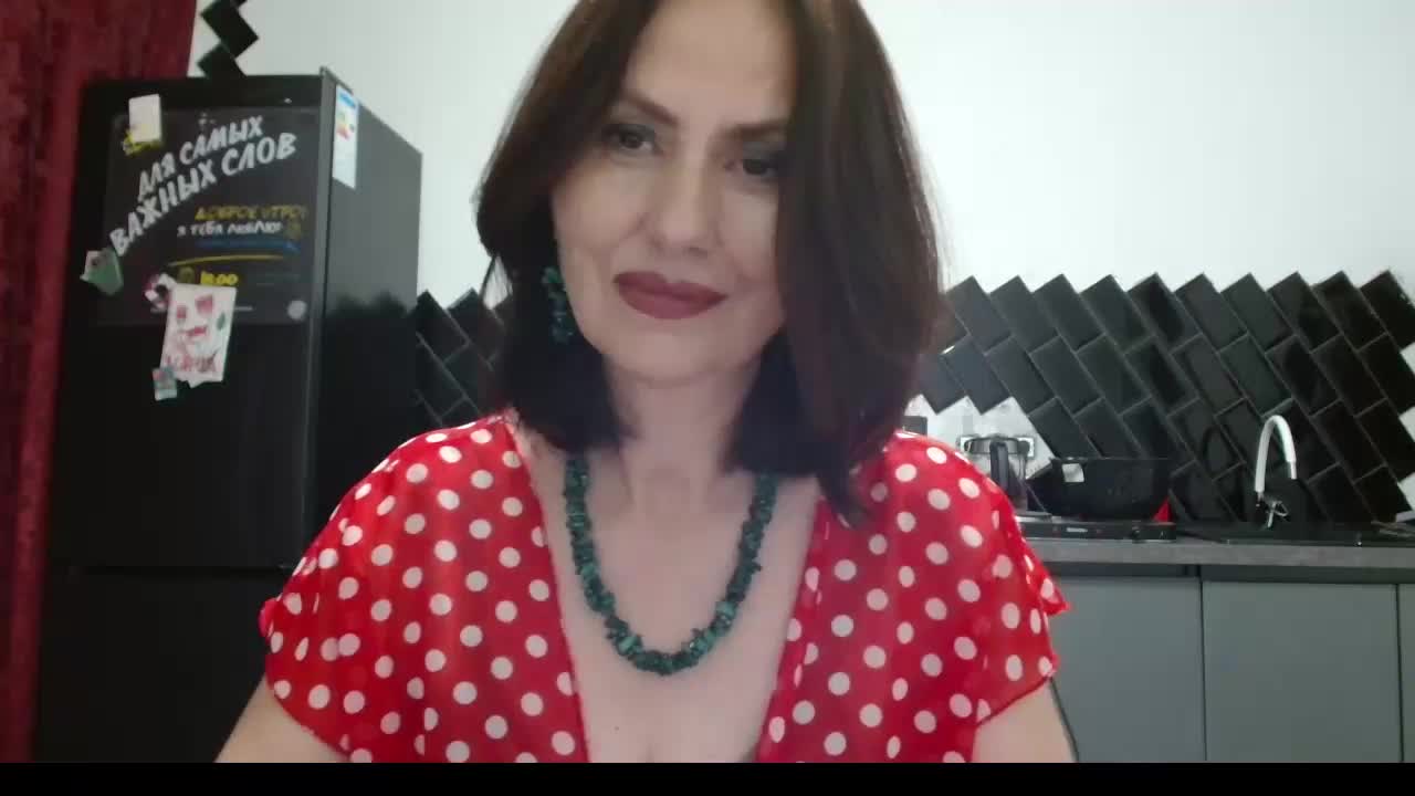 ANGELALADI Adult Chat September 1, 2025