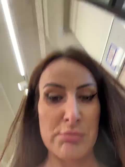 _FuckMeNow_ Adult Chat August 31, 2025