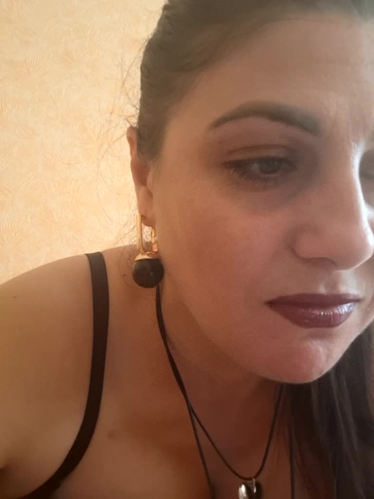 AmyRoses Adult Chat September 1, 2025