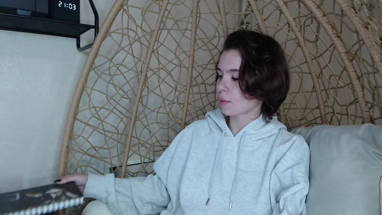 Lulu-Sun Adult Chat September 1, 2025