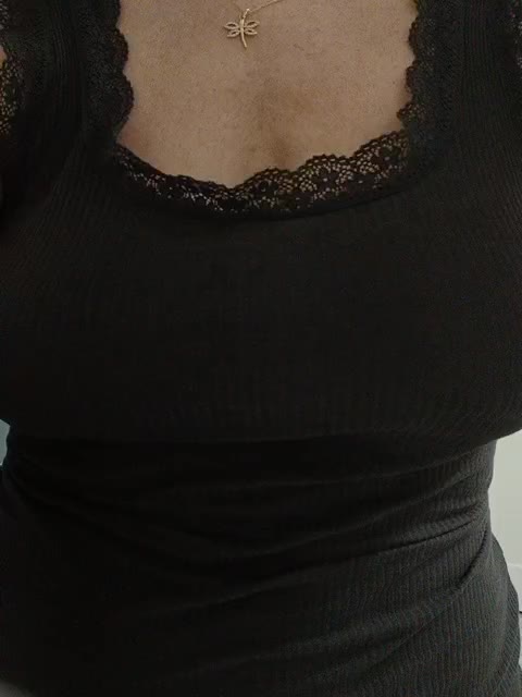 Tata42 Adult Chat September 1, 2025