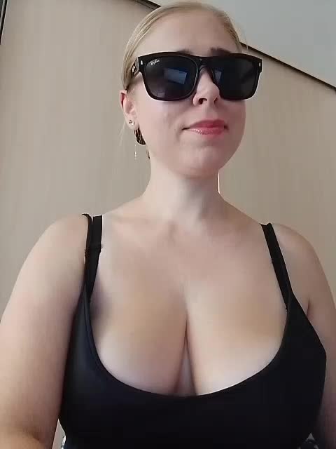 Dashulya666 Adult Chat August 31, 2025