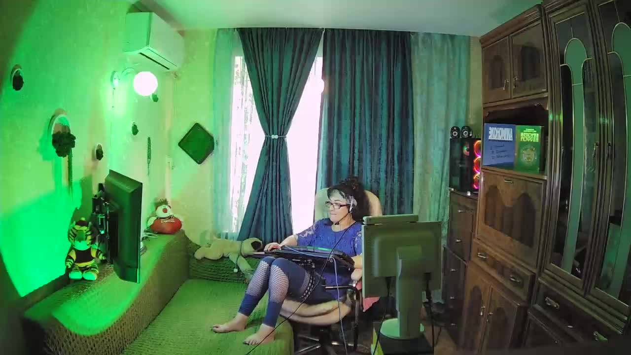 Infodar Adult Chat September 1, 2025