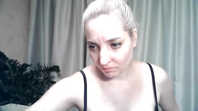 mariska-kiska Adult Chat September 1, 2025