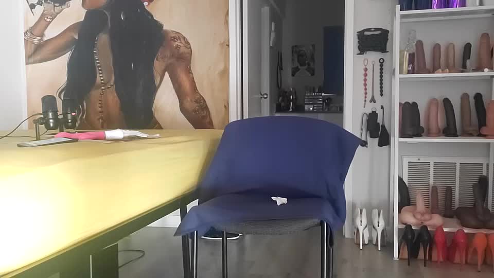 queen_anita Adult Chat August 31, 2025