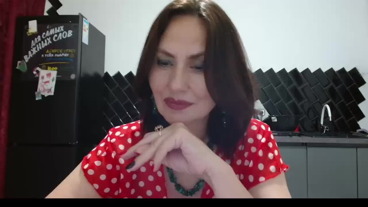 ANGELALADI Adult Chat September 1, 2025