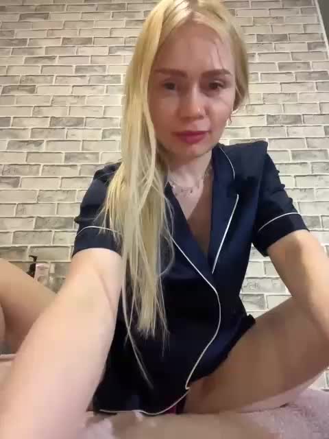 MirandaNow Adult Chat September 1, 2025