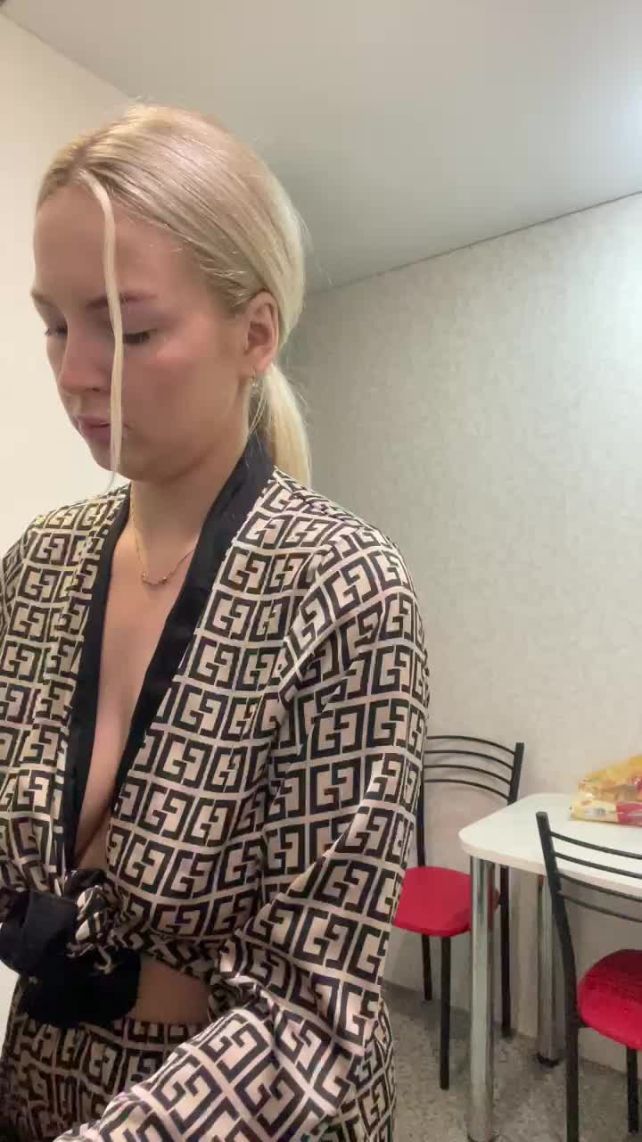 Marysik Adult Chat September 1, 2025