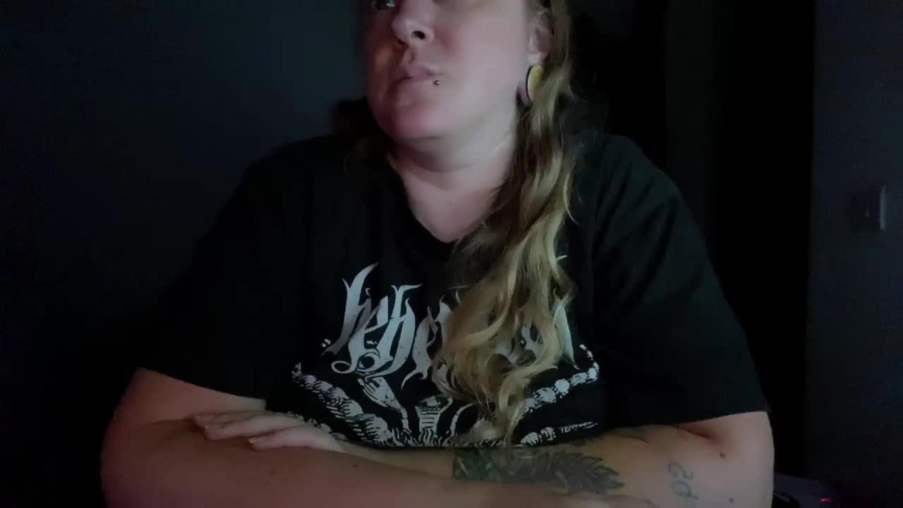 NylonQueen Adult Chat September 1, 2025