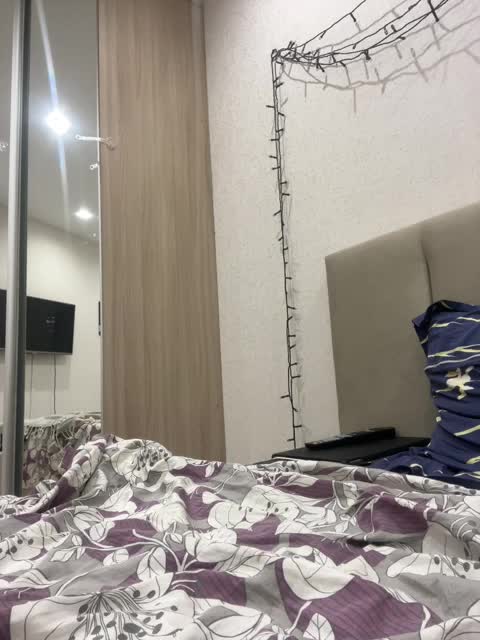 Jannicat Adult Chat September 1, 2025