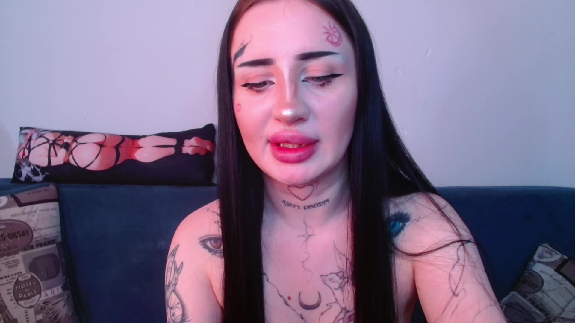 lisa-tatt Adult Chat September 1, 2025