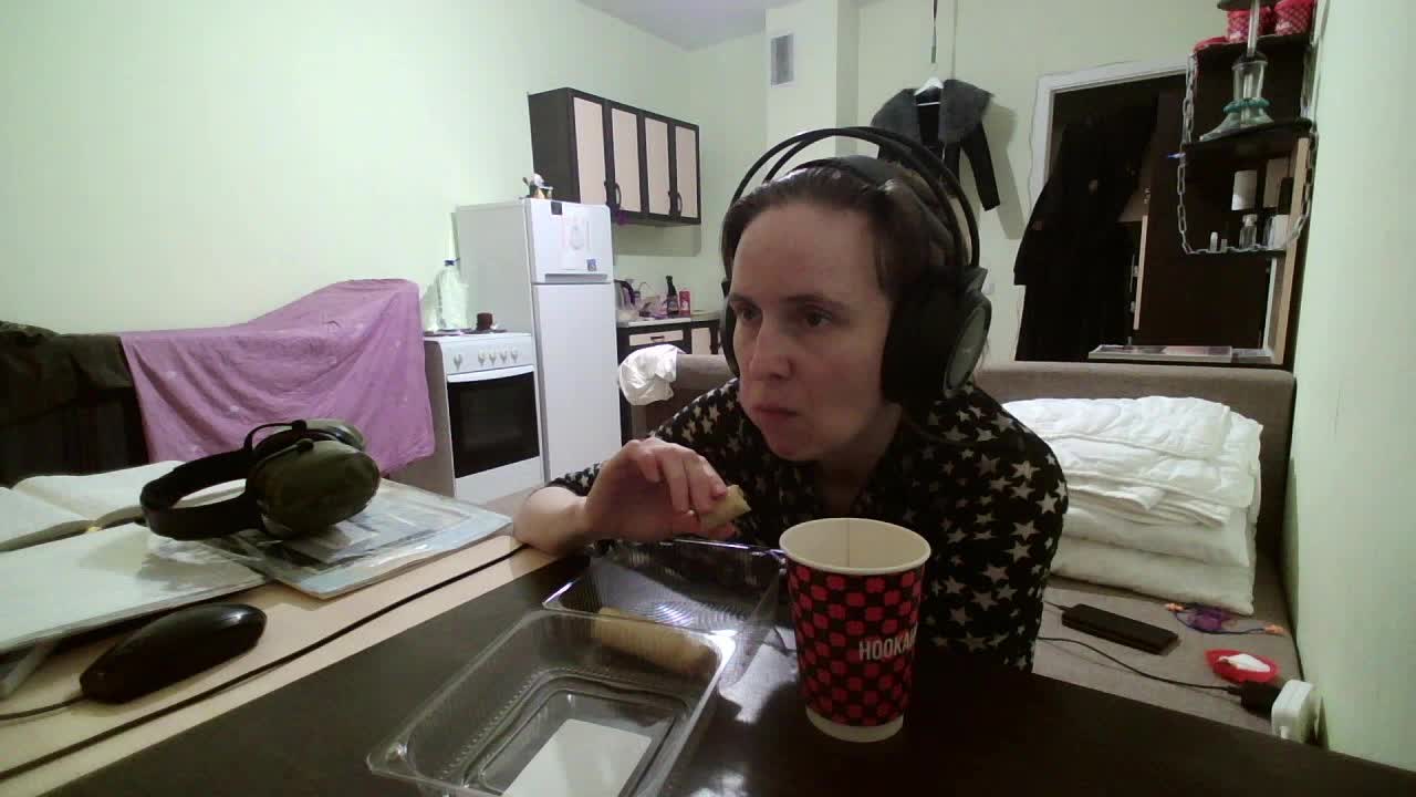 Magretta_Dering Adult Chat September 1, 2025