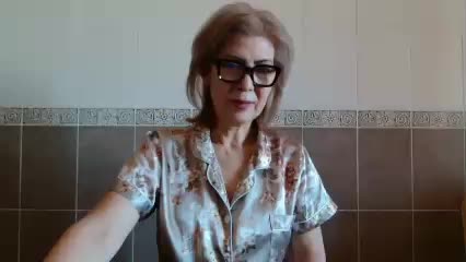 ElegantLady00 Adult Chat September 1, 2025