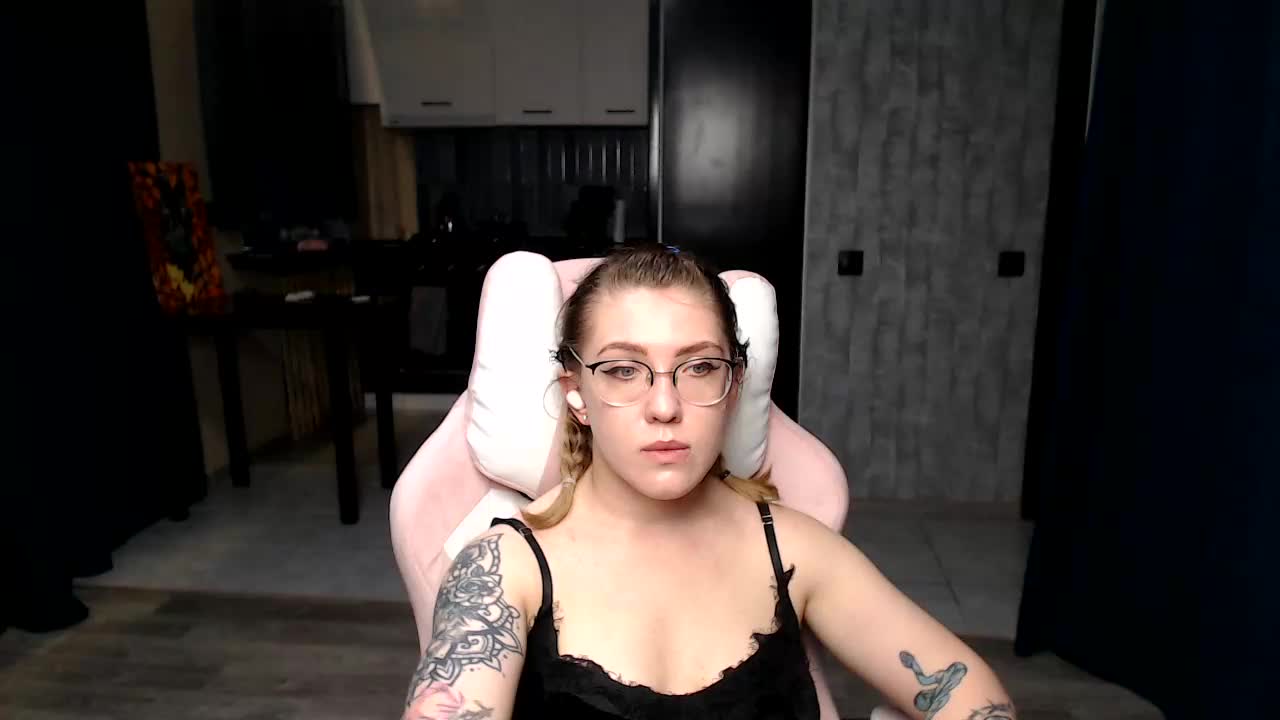 Regimasmile Adult Chat September 1, 2025