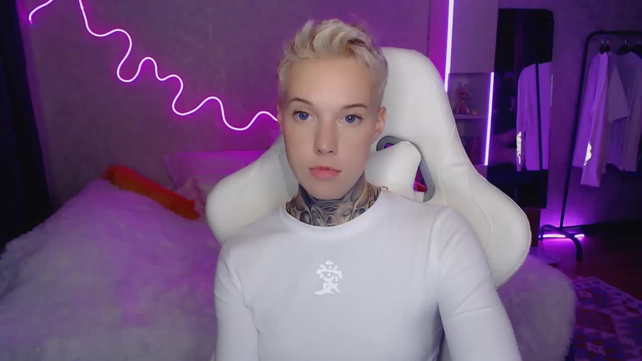 tezes Adult Chat September 1, 2025