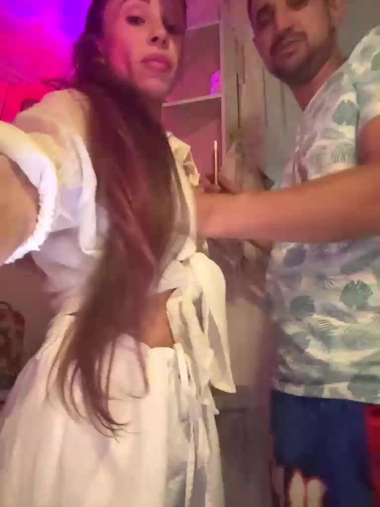 VIP17CoupleDream Adult Chat September 1, 2025