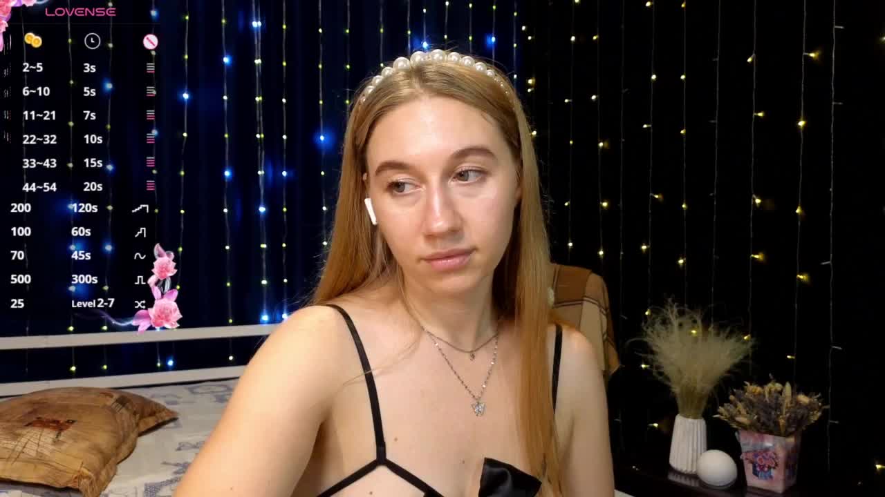 kiskaWEDNESDAY Adult Chat September 1, 2025