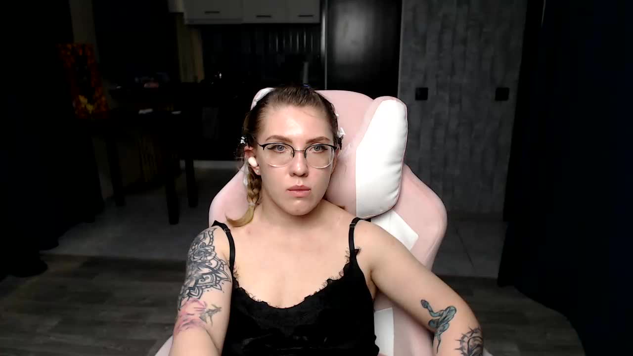 Regimasmile Adult Chat September 1, 2025