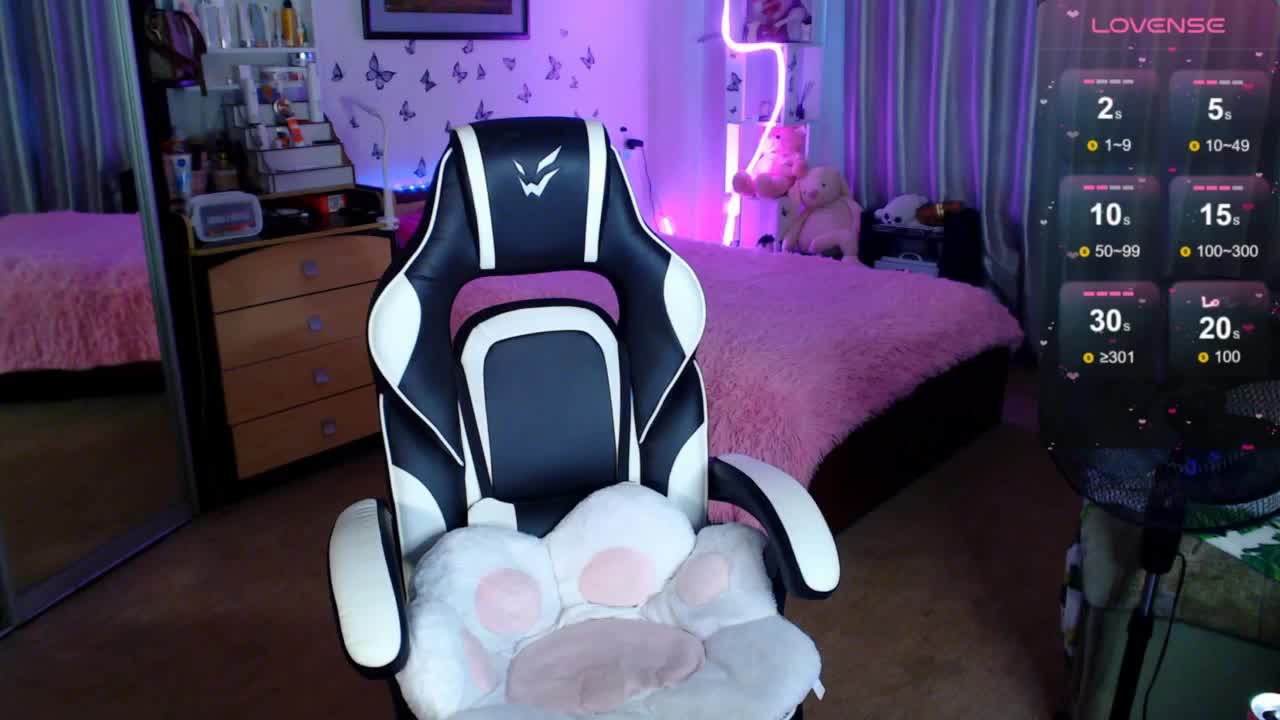 miss-alice- Adult Chat September 1, 2025