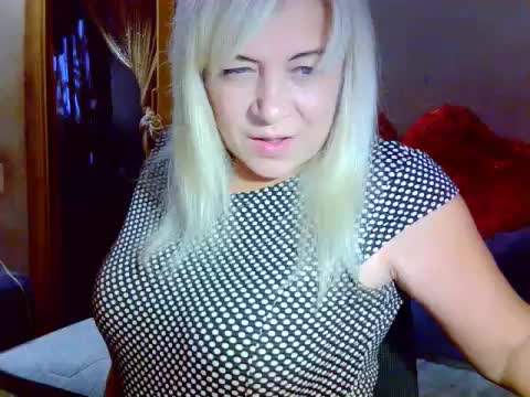 Savan35na Adult Chat September 1, 2025