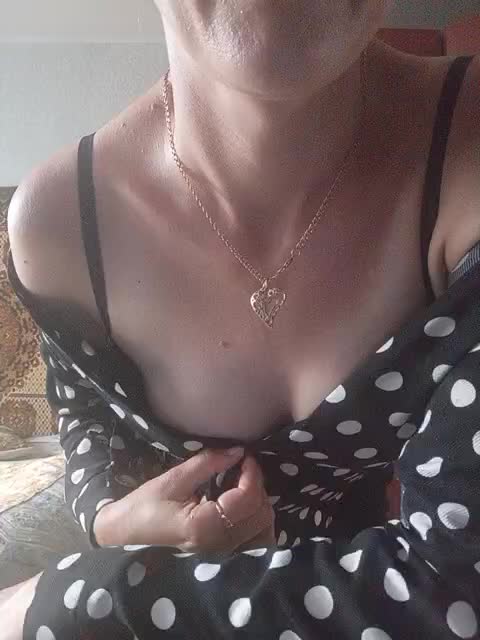 NinonDePeace Adult Chat September 1, 2025