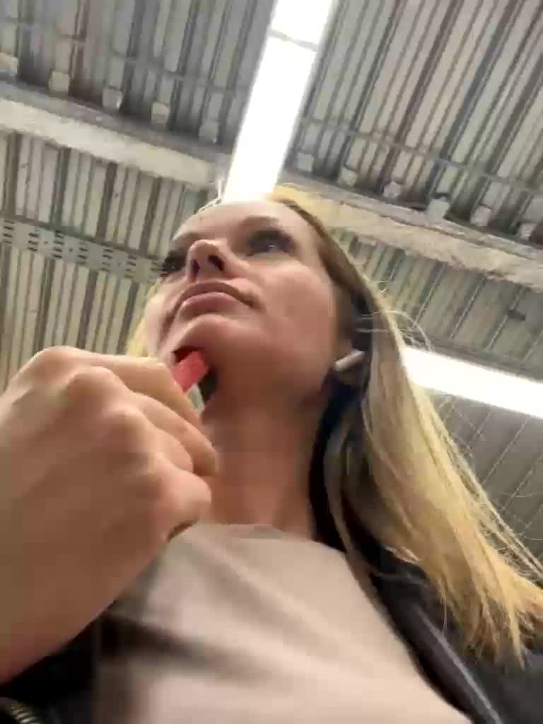 KaterinaFerrari Adult Chat September 1, 2025