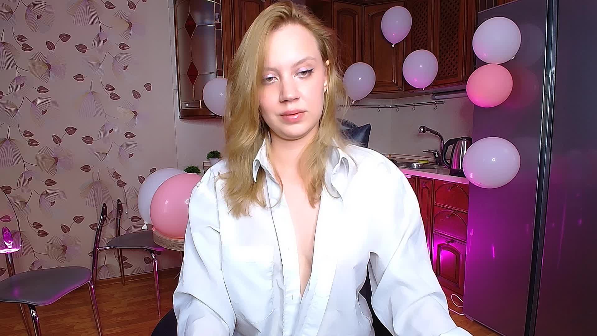 Nadins Adult Chat September 1, 2025