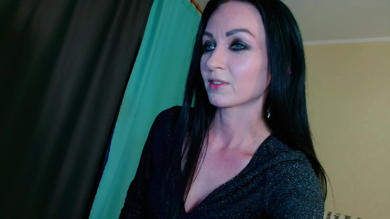 Mistress_Zoe1 Adult Chat September 2, 2025