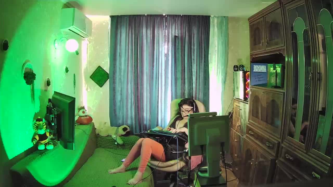 Infodar Adult Chat September 1, 2025