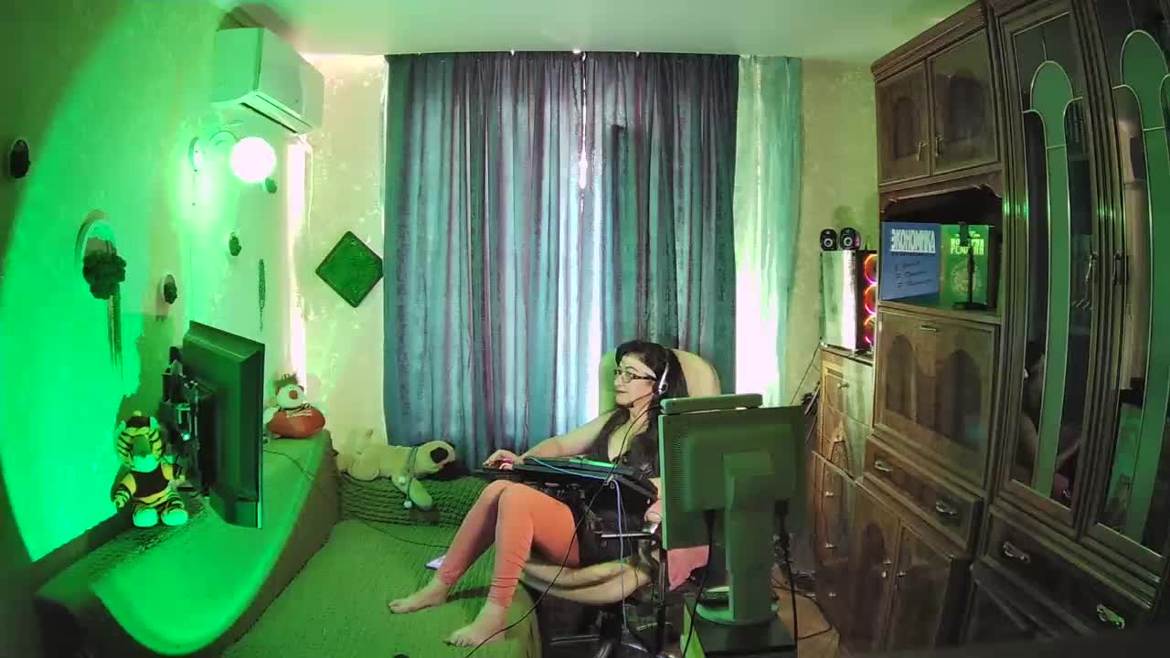 Infodar Adult Chat September 1, 2025