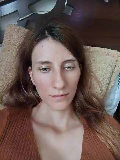 Kitty2044 Adult Chat September 1, 2025