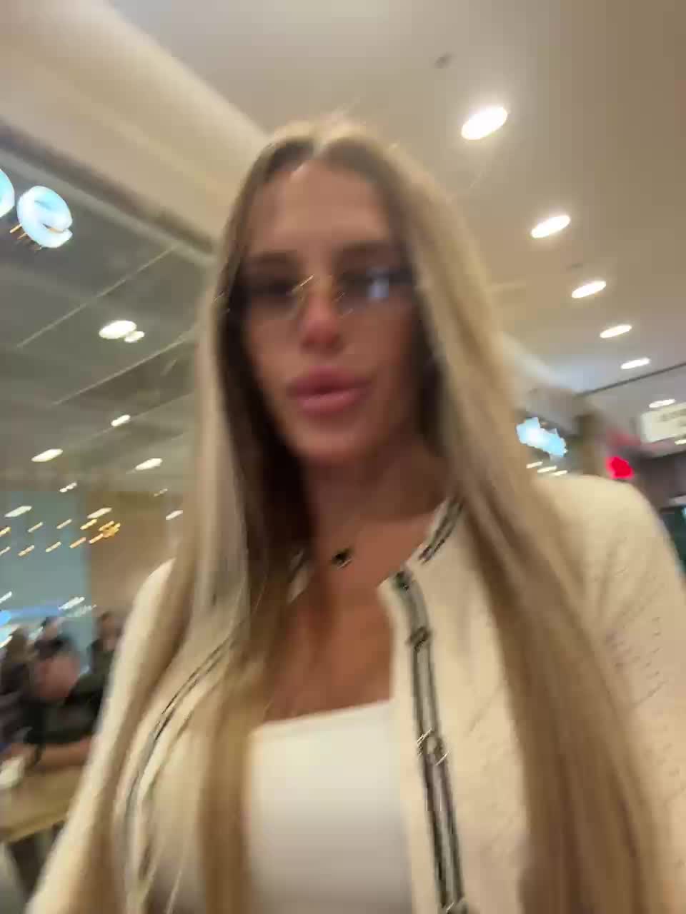 ALVUWKA Adult Chat September 1, 2025