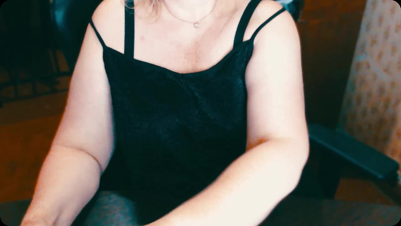 Alisa1917 Adult Chat September 1, 2025